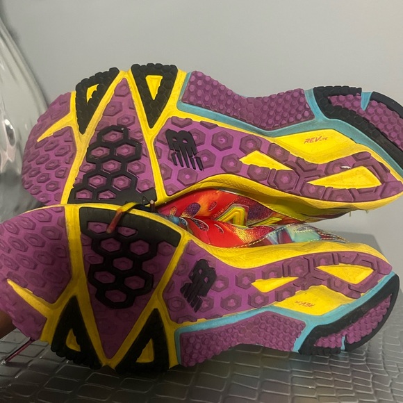 New Balance Multicolor Women's Sneakers - Picture 8 of 9